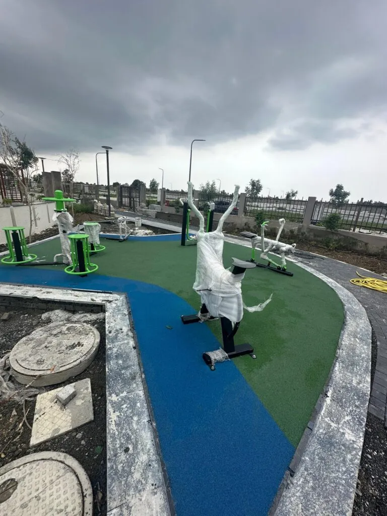 25mm EPDM Flooring with Open Gym & Children's Play Equipment – Godrej Properties, Nagpur – photo 1