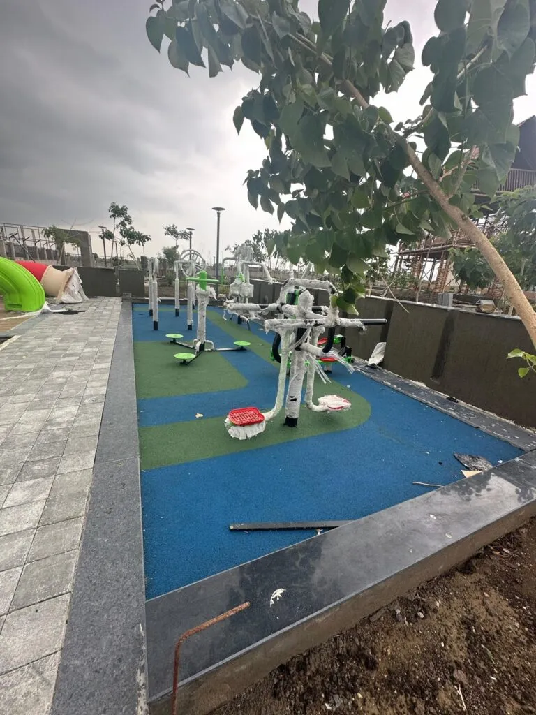 25mm EPDM Flooring with Open Gym & Children's Play Equipment – Godrej Properties, Nagpur – photo 5