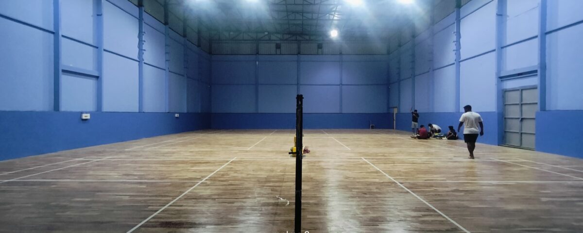 3 Badminton Courts, Teak Wood Flooring – Channawar E Mandir – photo 8