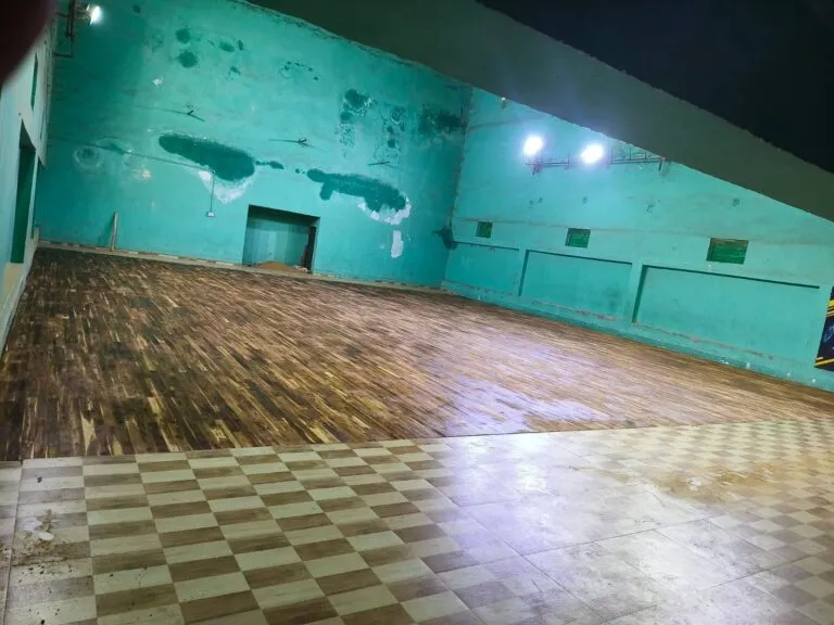 3 Badminton Courts, Teak Wood Flooring – MSEB Koradi – photo 4